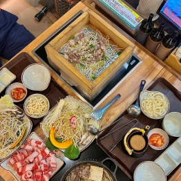 샤브이야기 신촌기차역점
