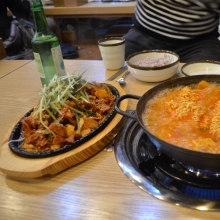 월수금통돼지김치찌개 시화공단점